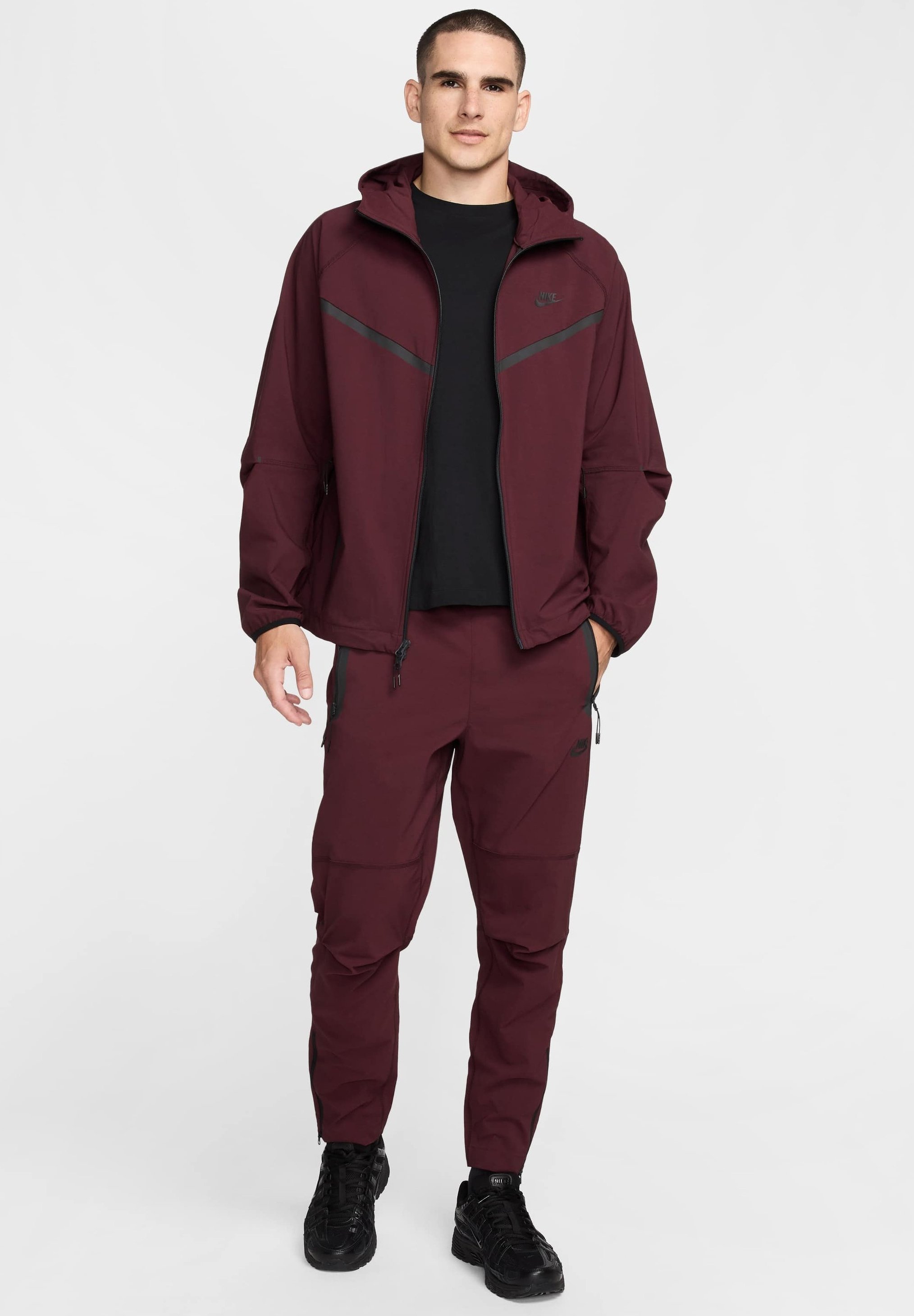 Nike Sportswear TECH WOVEN PANT - Tracksuit bottoms