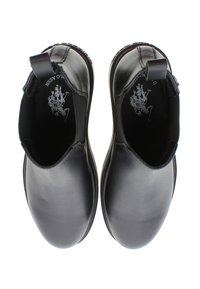 Thumbnail Image 4
