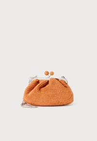 Non sélectionné, salmone