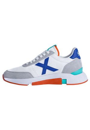 MUNICH VERSUS - Zapatillas - blanco