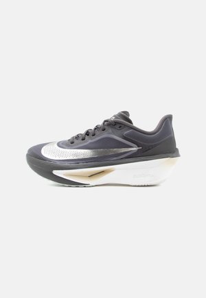 Nike Performance ZOOM FLY JAKOB - Sapatos para corrida em estrada - ash/gold-coloured grain/summit white/silver-coloured/black/vast grey
