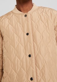 Kaffe Overgangsjakke - beige