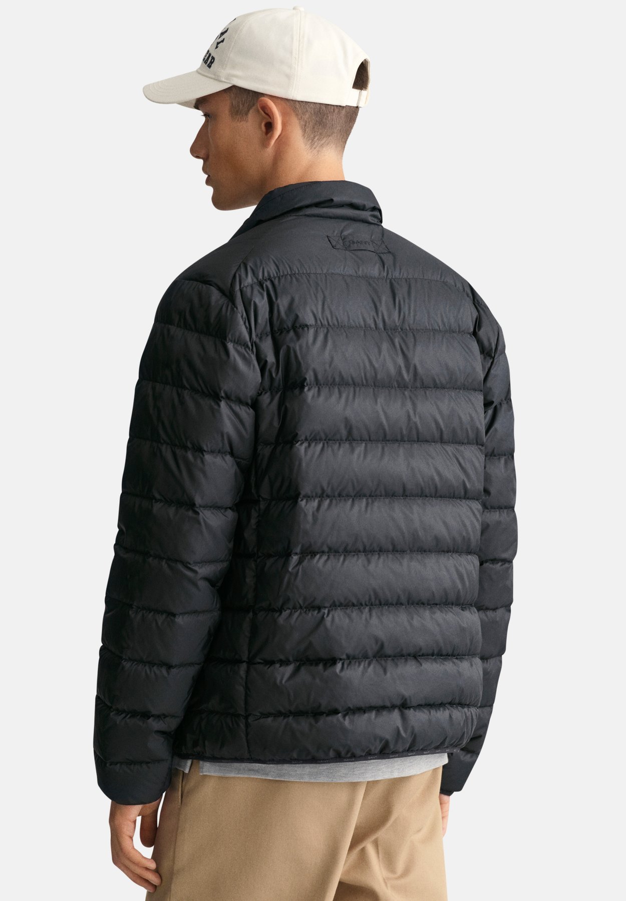 LIGHT JACKET