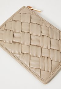 Vanessa Bruno Portemonnee - beige