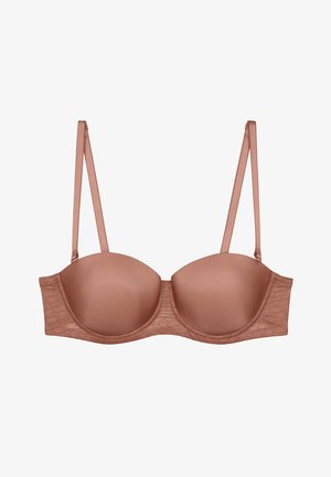 Bruine gevoerde beugelbeha met verstelbare dunne bandjes en kantdetails aan de zijkanten tegen een witte achtergrond.