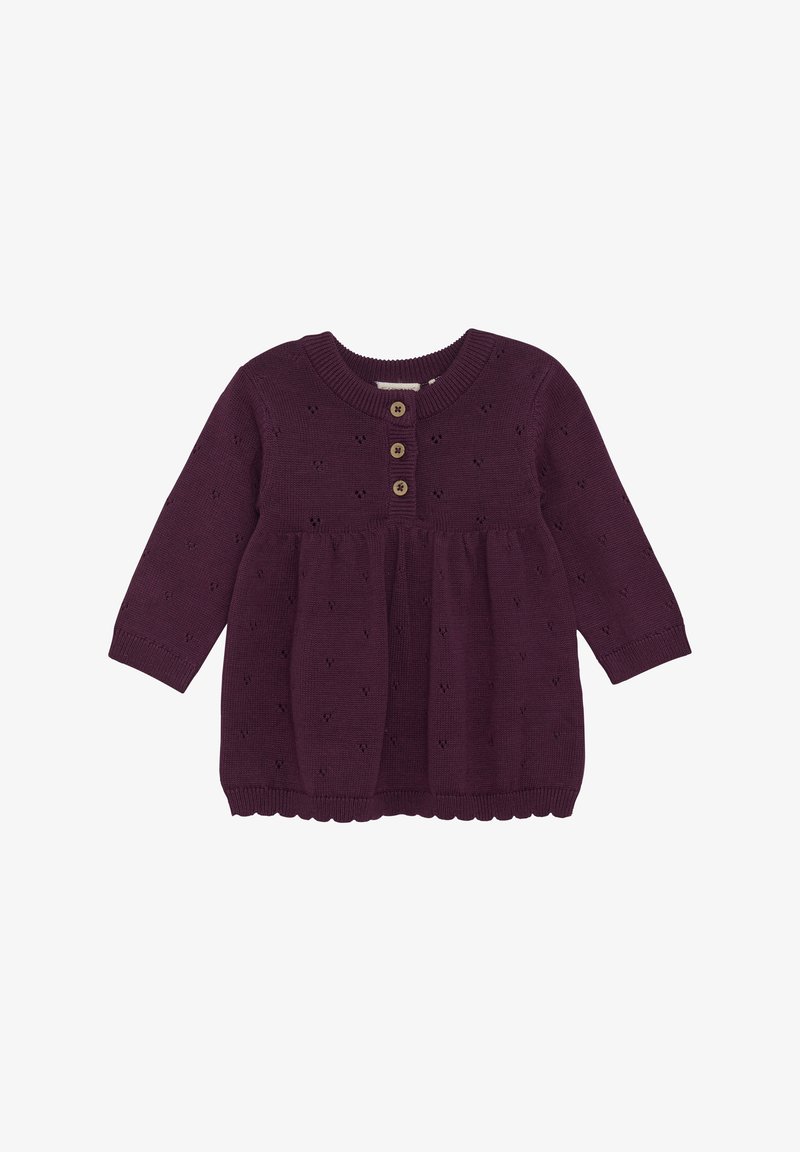 Robe bébé à manches longues en maille violet foncé avec trois boutons en bois sur la poitrine et petits motifs ajourés sur toute la surface.