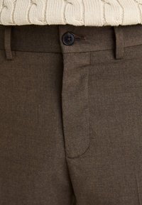 Selected Homme SLHSLIM CEDRIC STRUCTURE SUIT - Traje - brown stone