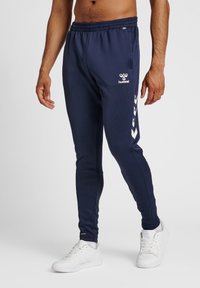 Hummel - CORE XR TRAINING PANTS - Treningo apatinė dalis - marine Miniatiūros vaizdas 1