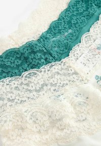 Next FOUR PACK - Slip - green white print