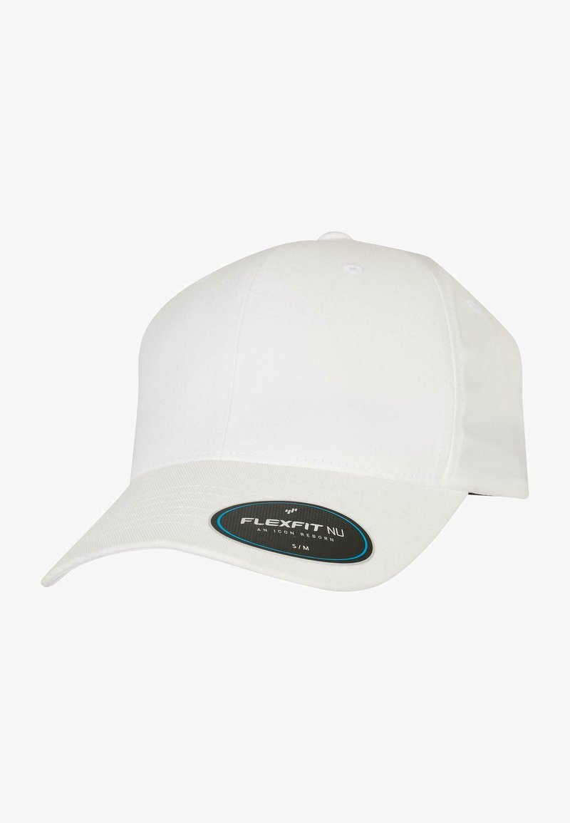 White Flexfit cap with a curved brim and a fabric texture. Features a round tag stating "FLEXFIT NU" and size S/M. No patterns or accents.