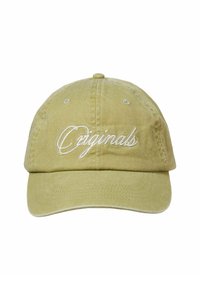 Khaki baseball cap med hvid broderet "Originals" tekst, buet skygge, bomuldsstof, seks-panel design og ventilationshuller.