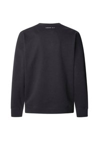 Sudadera gris oscura de manga larga, con cuello redondo y un diseño sencillo. La parte posterior presenta el texto "LONDON W11" cerca del escote.