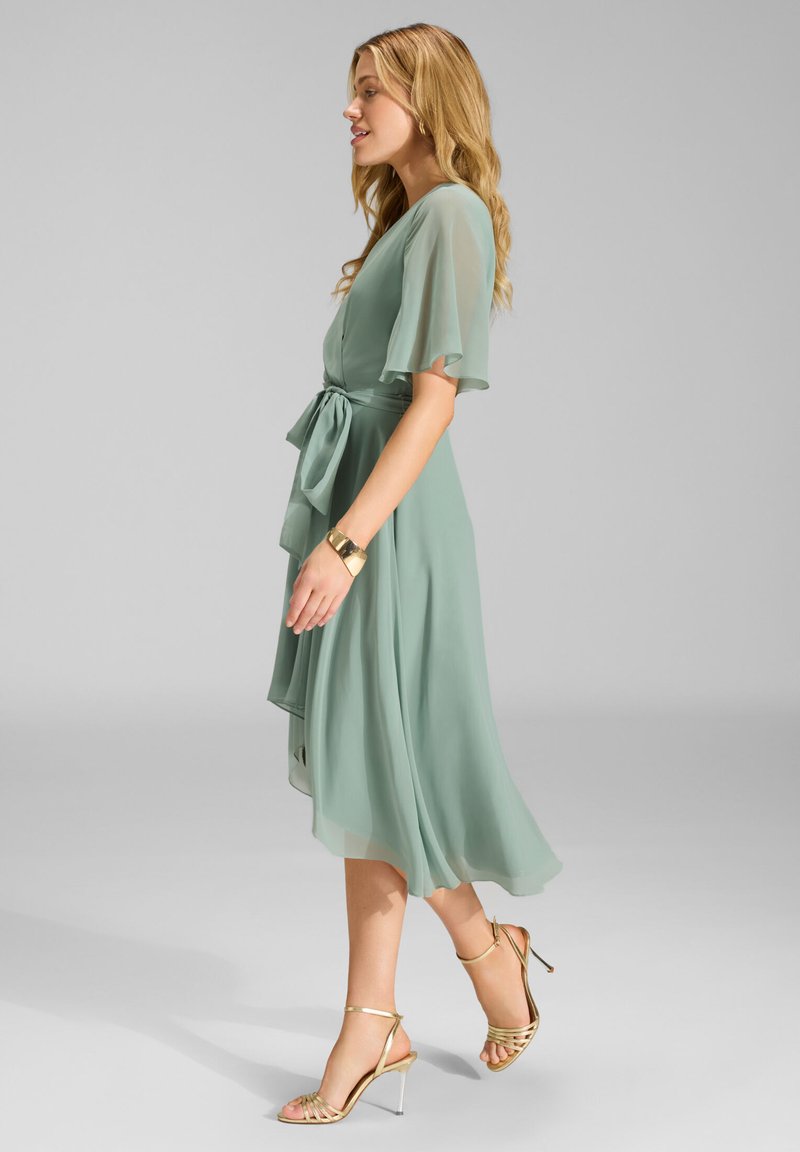 Swing Day dress - light green - Zalando