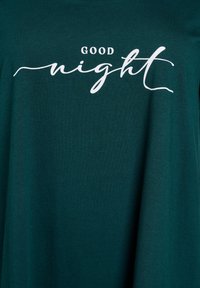 Zizzi Spalna srajca - ponderosa pine night