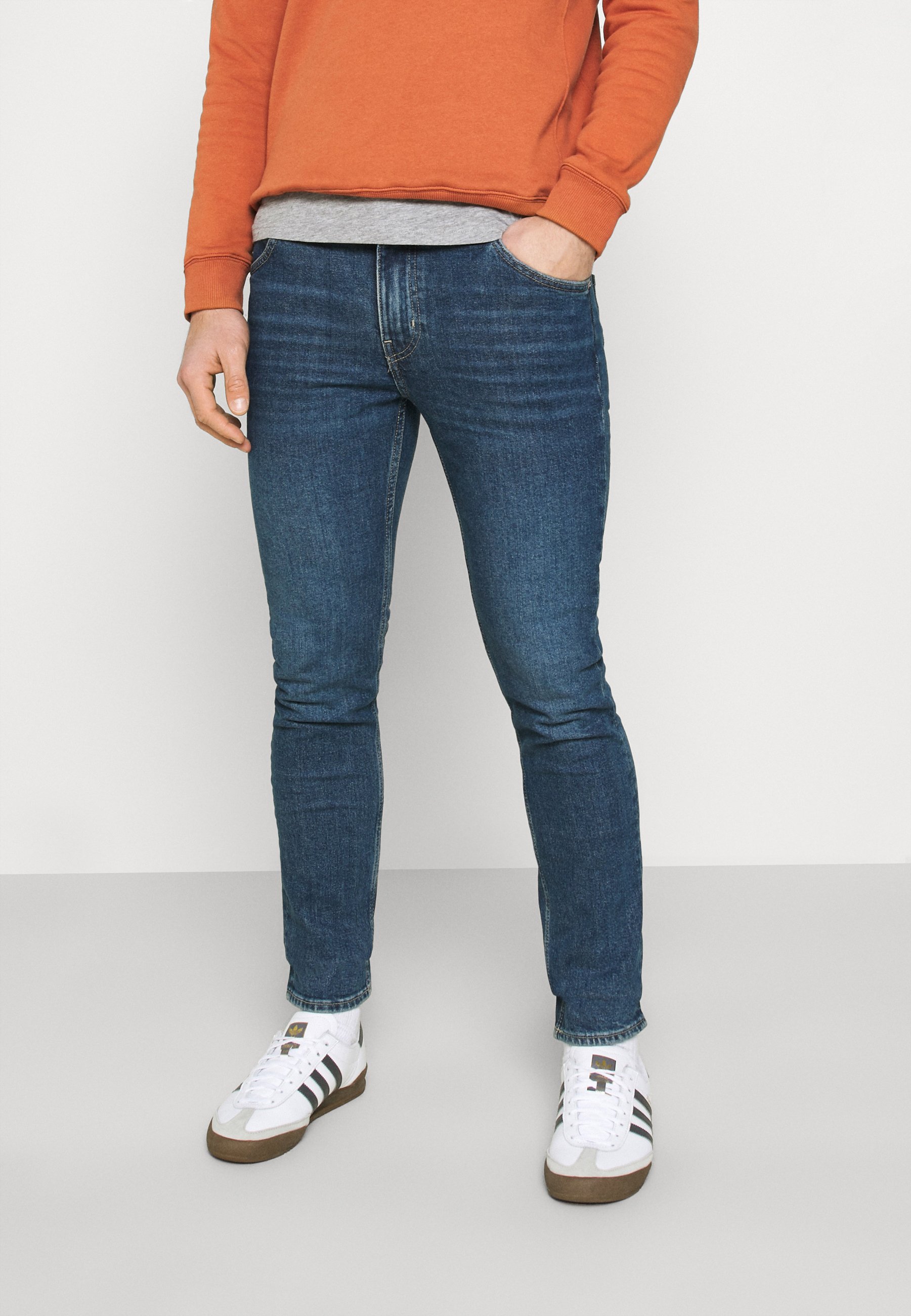 weekday friday jeans