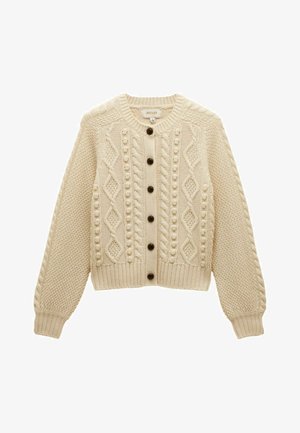 Cremfarbener Cardigan mit Zopfmuster, rundem Ausschnitt und sechs braunen Knöpfen auf der Vorderseite. Gerippte Bündchen und Saum.