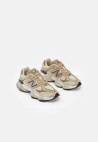 New Balance - 9060 UNISEX - Trainers - brown Thumbnail Image 1