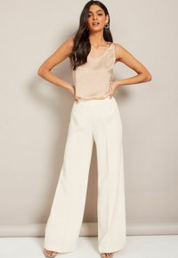 Friends Like These SHELL - Bluse - champagne cream