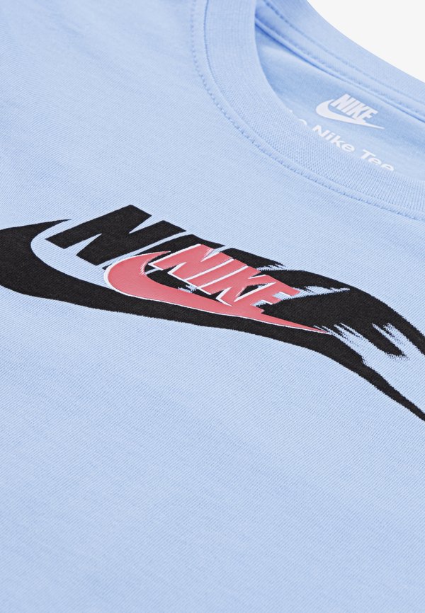 ON THE MOVE BASIC - Print T-shirt3