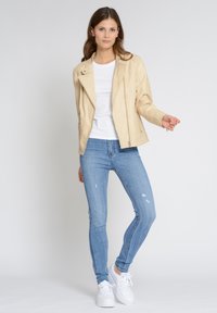 Maze Skinnjacka - ivory