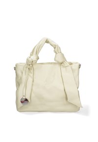 Borsa a tote color crema realizzata in materiale morbido e testurizzato, con manici annodati e un logo in tono argento. Design spazioso e strutturato.