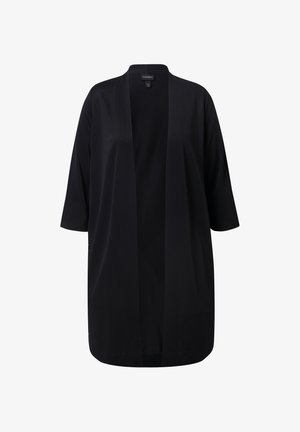 Czarny, otwarty długi żakiet z rękawami do półłokcia i luźnym krojem, prezentowany na białym tle.