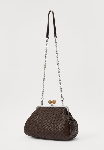 WEEKEND MaxMara PANCIA - Mala de mão - marrone