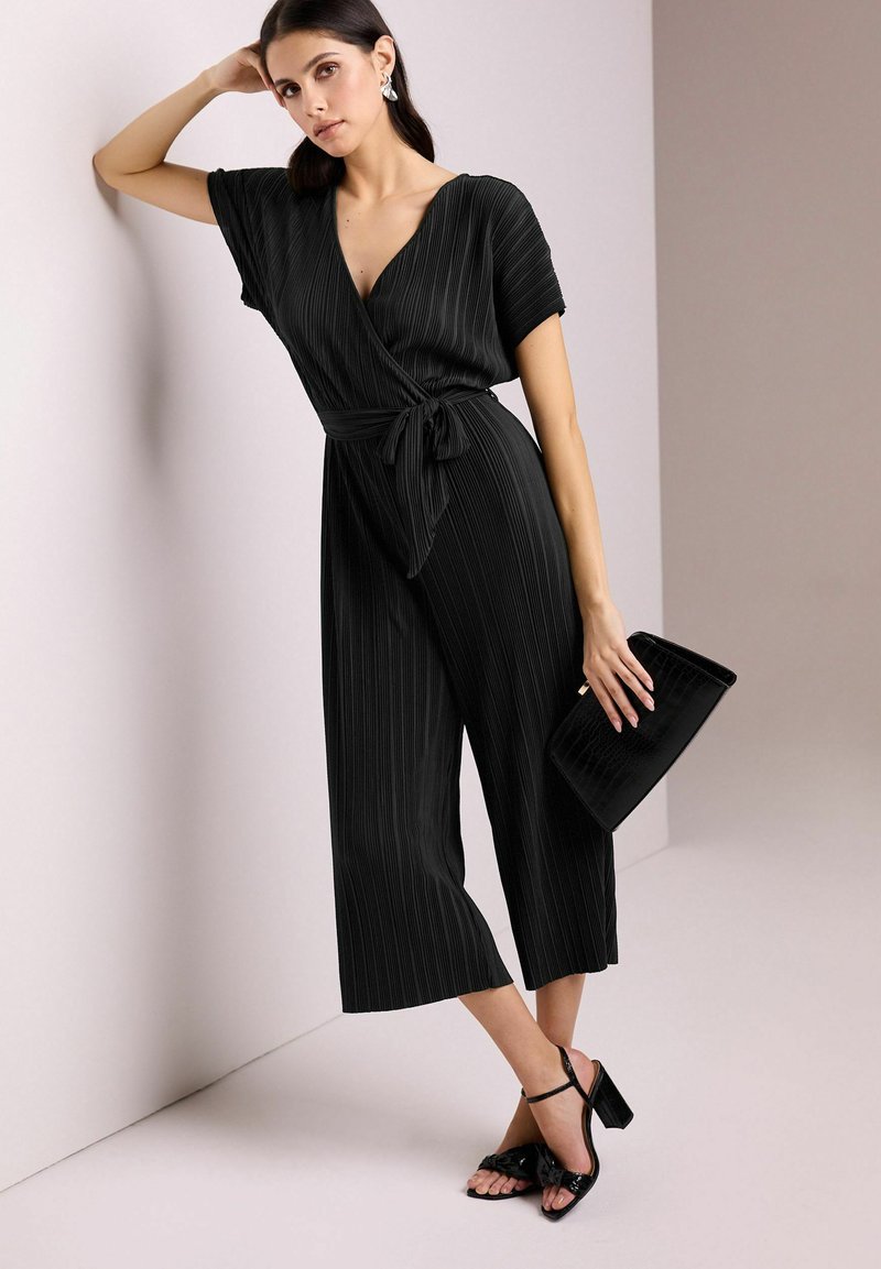 Next - PLISSE SHORT SLEEVE WIDE LEG - REGULAR FIT - Overall / Jumpsuit - black, Förstora