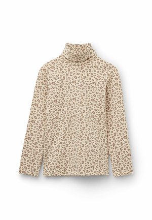 Béžový svetr s dlouhým rukávem a rolákem s leopardím potiskem v hnědých tónech; měkká tkanina, volný střih, žádné viditelné kovové prvky nebo akcenty.