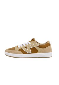 Unselected, pale khaki