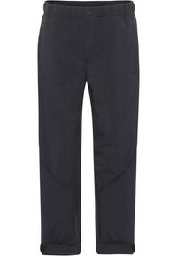 Sorte softshellbukser med tapered fit, elastisk talje, sidelommer og kontrastsyninger; glat tekstur med en funktionel design.