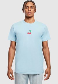 Merchcode SUMMER SWEET CHERRY - Triko s potiskem - ocean blue