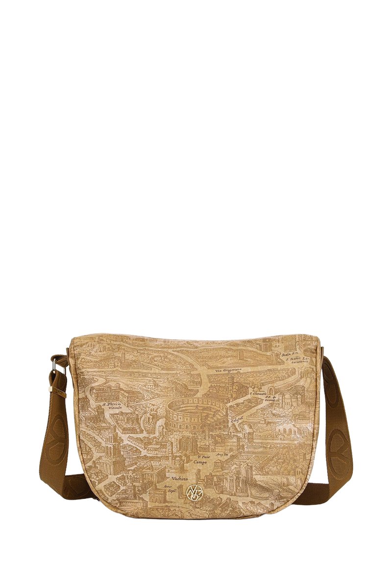 Borsa a spalla marrone caratterizzata da un tessuto testurizzato con un design a rilievo di una mappa cittadina. Tracolla regolabile e accento del logo dorato sul davanti.