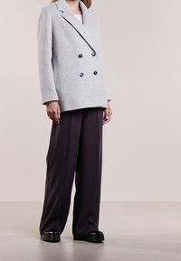 Filippa K Cappotto corto - grey