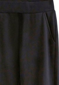 Lindex Jogginghose - black