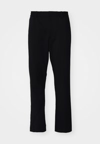 Vald, black