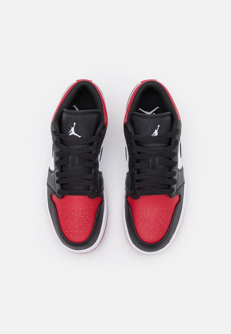 nike air jordan 1 black red white