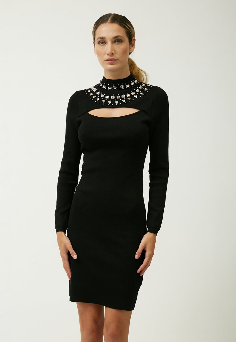 INFLUENCER CUT-OUT  - Strickkleid - black