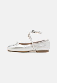 COLLETTE FLEX BALLET - Ballerina med reim - silver