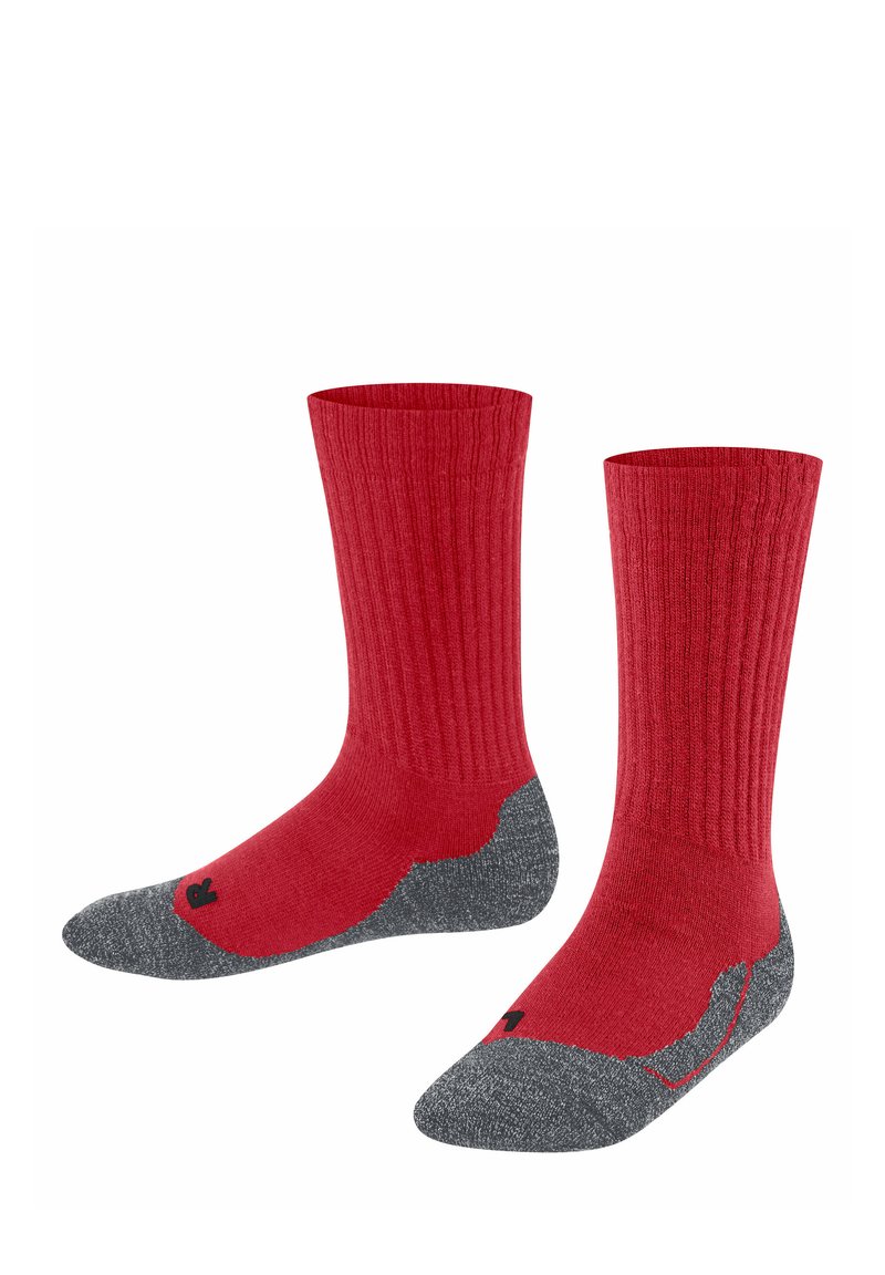 Czerwone skarpetki załogi z żebrowanym wzorem i szarym wzmocnionym palcem oraz piętą. Czarny detal z logo blisko podstawy. Miękki materiał dla komfortu.
