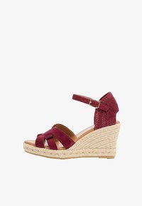 Neselectat, burgundy red