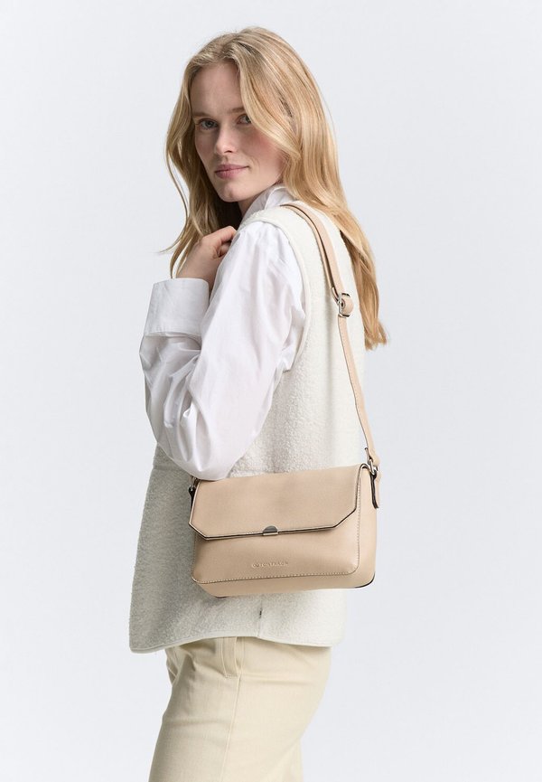 TTNANCE - Umhängetasche - taupe