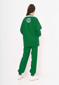 Cesare Gaspari JOGGER SET - Pantaloni de trening - green