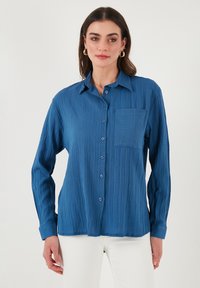 Unselected, indigo