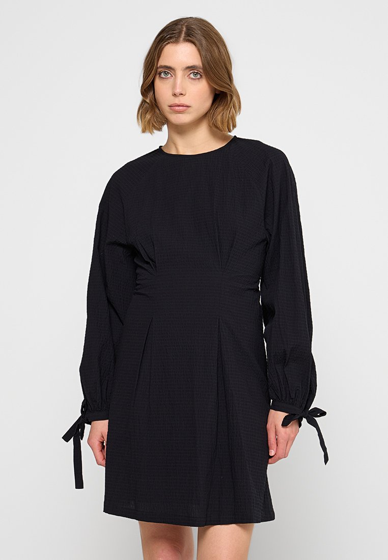 & Other Stories Jurk zwart