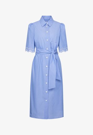 Vestito midi a righe blu e bianche con bottoni, maniche corte a sbuffo, polsini in pizzo a traforo, colletto e cintura annodata in vita.