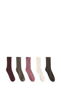 Cinque paia di calze a coste nei colori bordeaux, verde oliva, malva, crema e verde scuro, caratterizzate da una superficie liscia e un design fino al ginocchio.