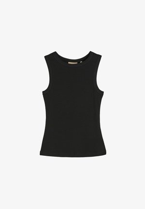 Czarny prążkowany bezrękawnik z okrągłym dekoltem, dopasowaną sylwetką i prostym wzorem, przedstawiony na jednolitym białym tle.