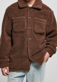 Karl Kani Giacca in pile - brown