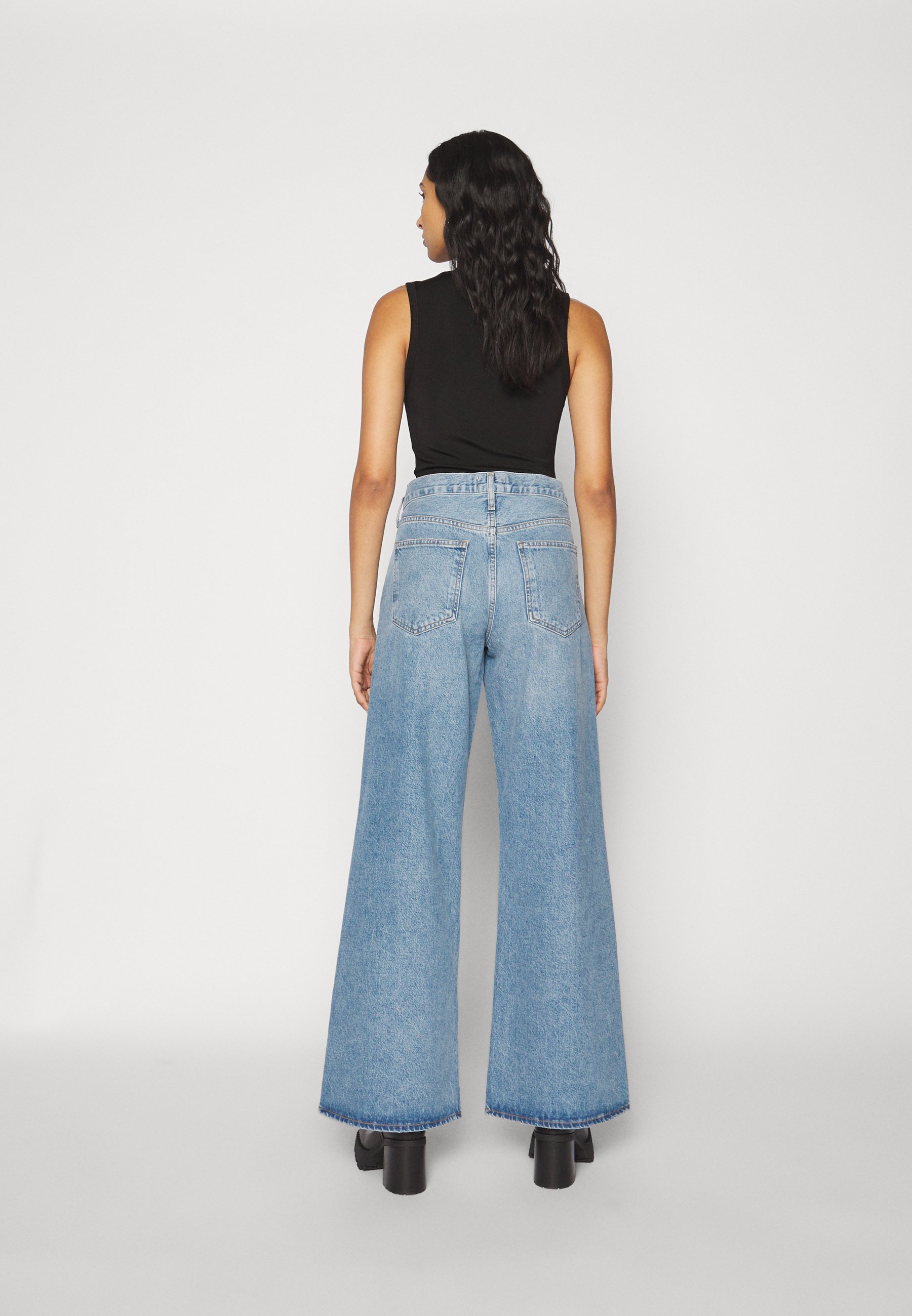 Agolde CLARA - Wide Leg - signal/blue denim - Zalando.co.uk
